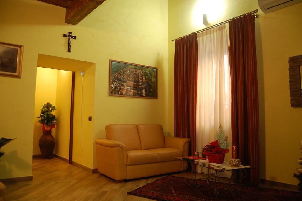 L'Arco Dei Sogni Hotel Malvagna Buitenkant foto